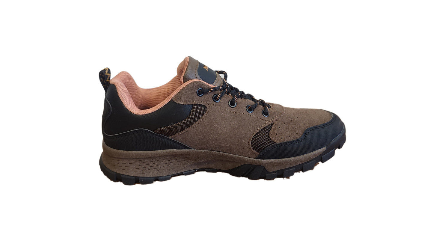 Zapatilla urbana Crew Trek café cuero