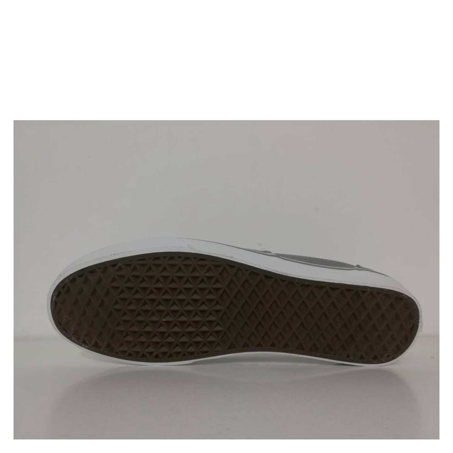 Zapatilla Urbana Tarp Gris